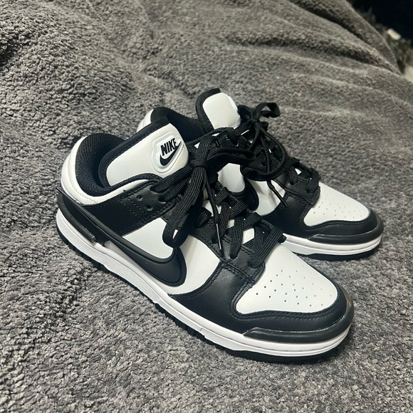 New without tags Nike dunk twist. Womens size 5 - Picture 4 of 11